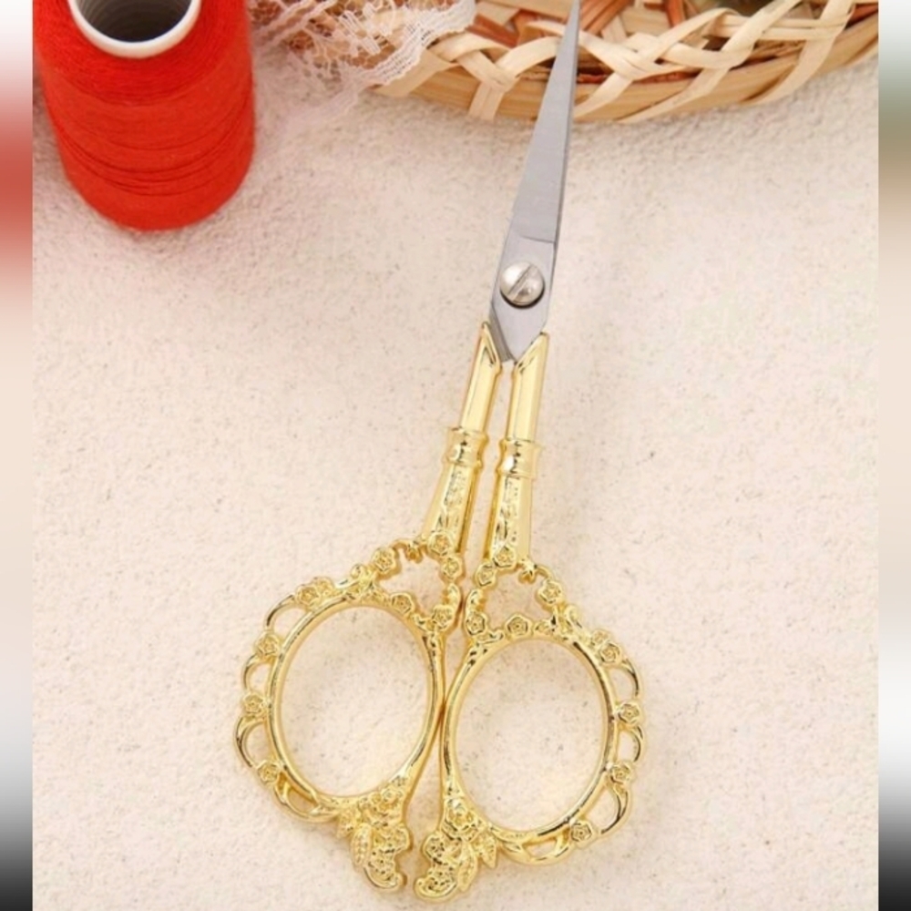 Vintage Style Gold Craft Scissors